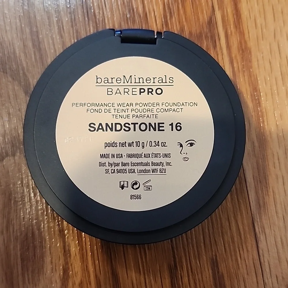 bareMinerals BAREPRO - Picture 2 of 3